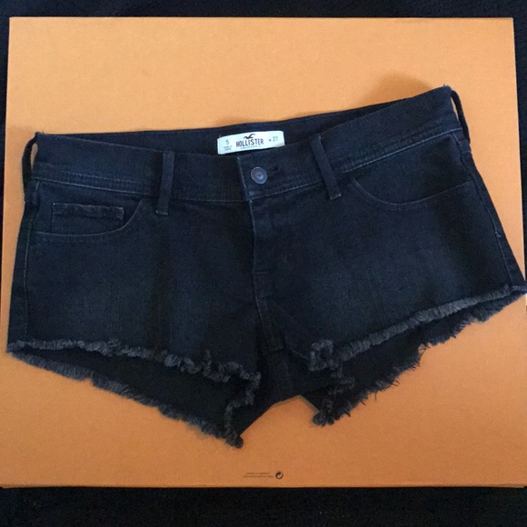 Hollister Pants - Hollister Shorts